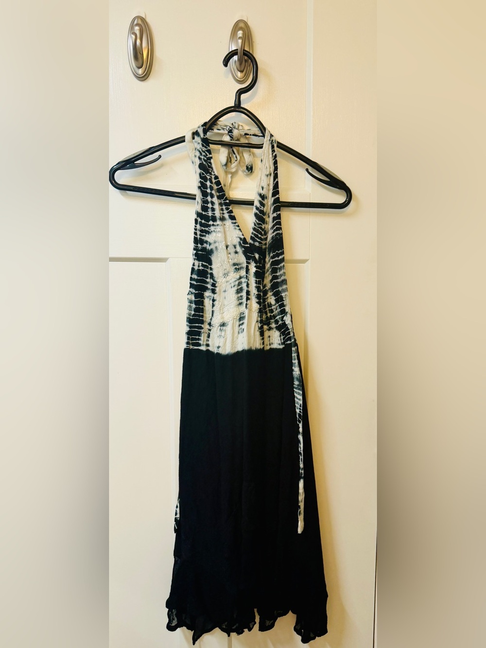 Tie-Dye Halter Maxi Dress - Black & White (M)